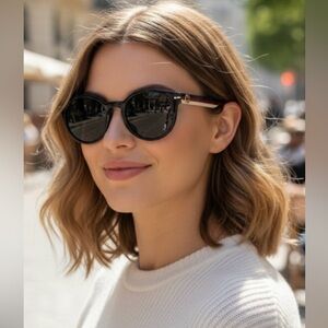 Gucci Classic Black Round Sunglasses NWT